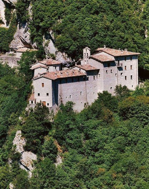Appartamento Il Grillo Fossato di Vico Δωμάτιο φωτογραφία